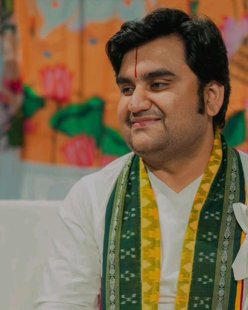 Pujya Shree Indresh Ji Upadhyay, our Gurudev
